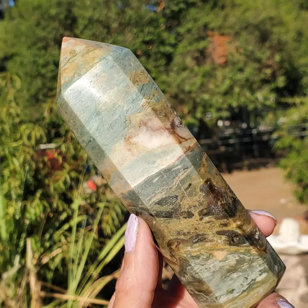 Ocean Jasper Green Sea Crystal Tower Point 320 grams